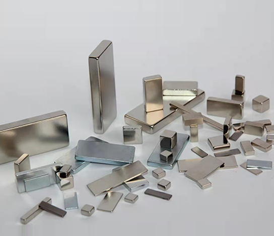 ���Բ���